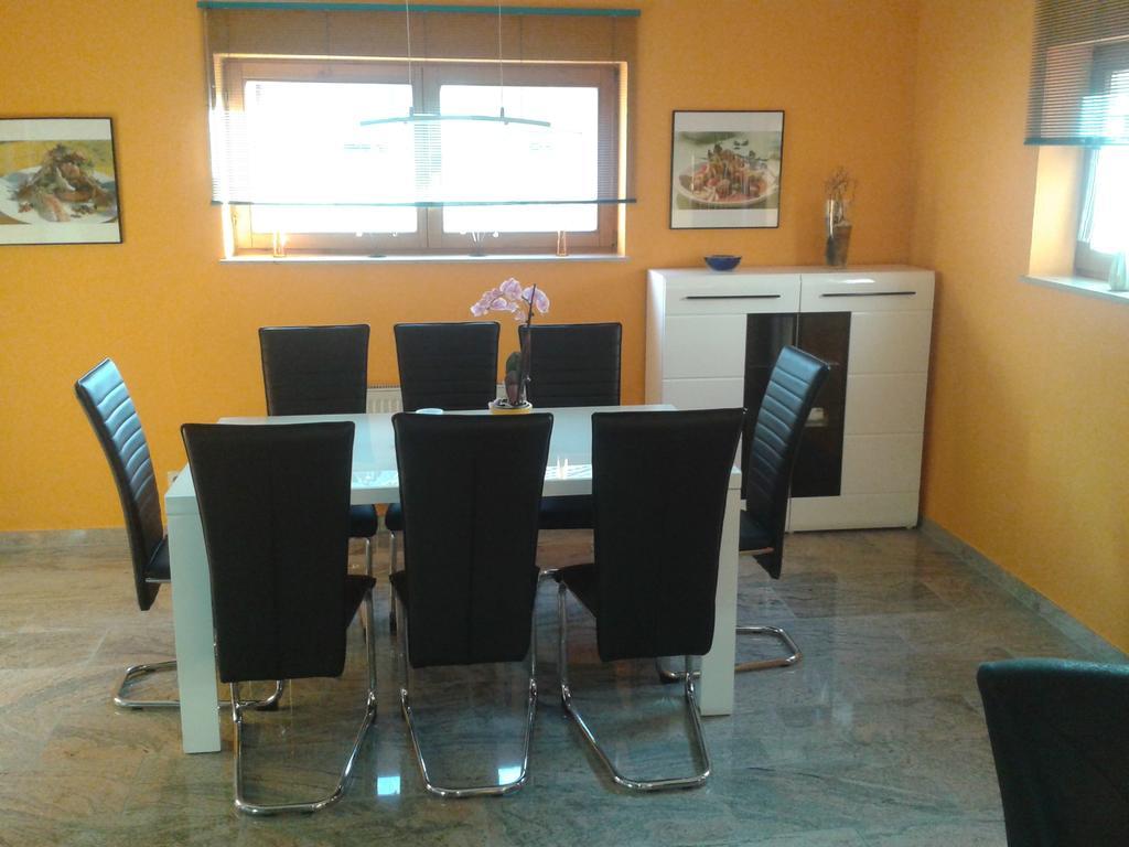 Ferienwohnung Weiss Руст Екстер'єр фото